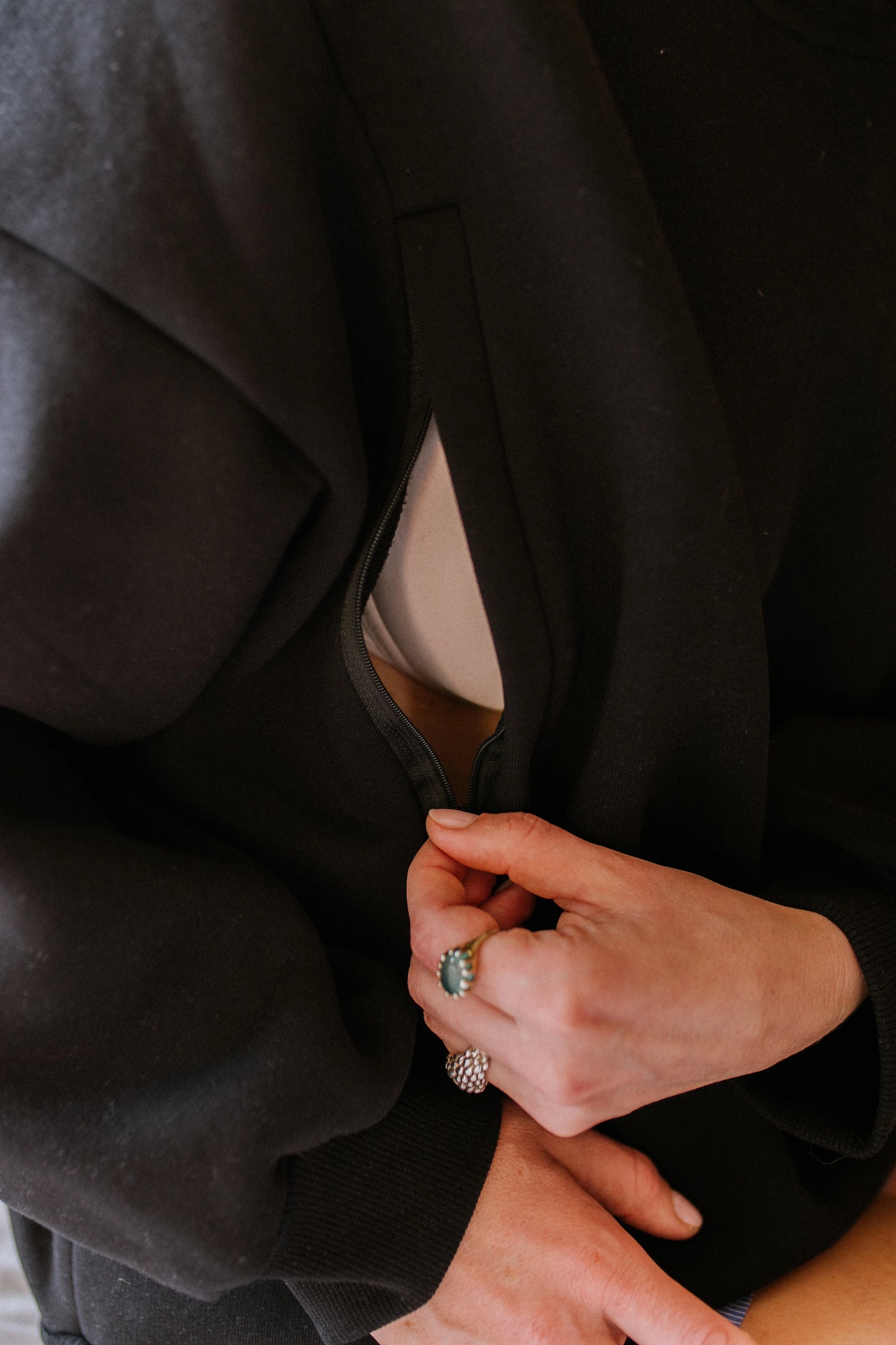 Bluza Melanie czarna - candelaclothes