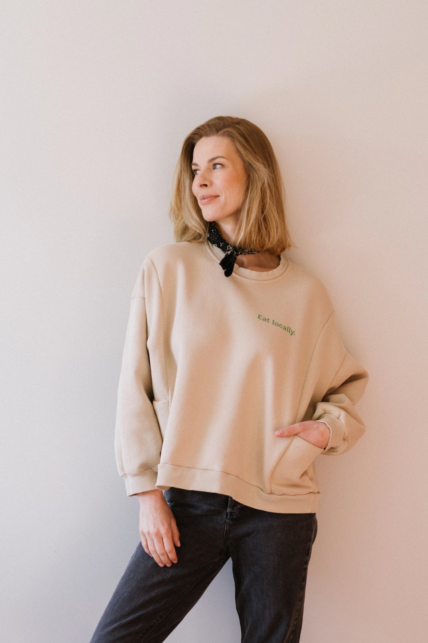 Bluza Melanie Eat Locally Bey - candelaclothes